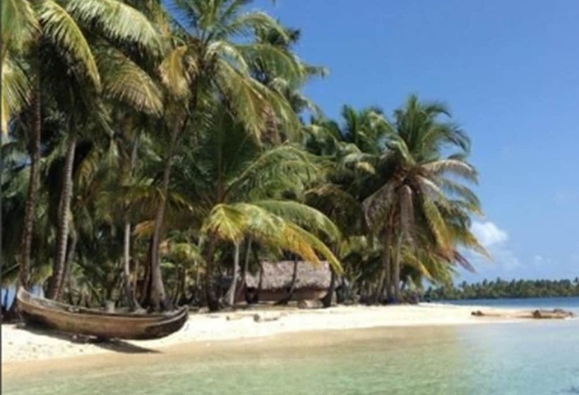 Cabañas Demar Achudup   Hostel