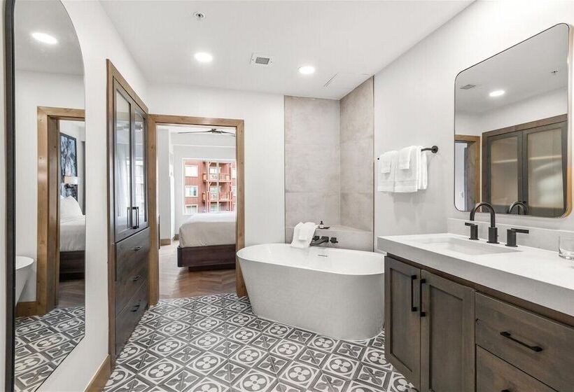 Canyons Village Condos By All Seasons Resort Lodging