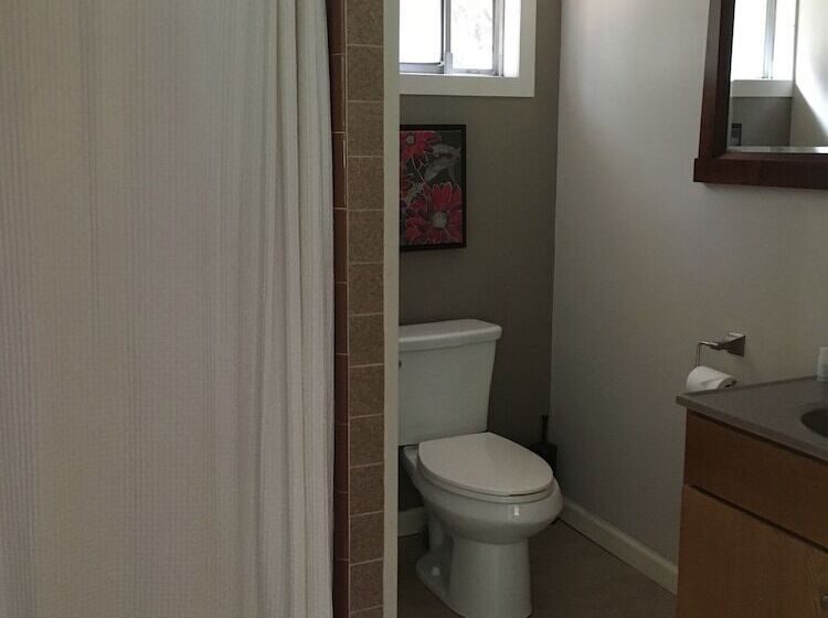 China Creek Cottages