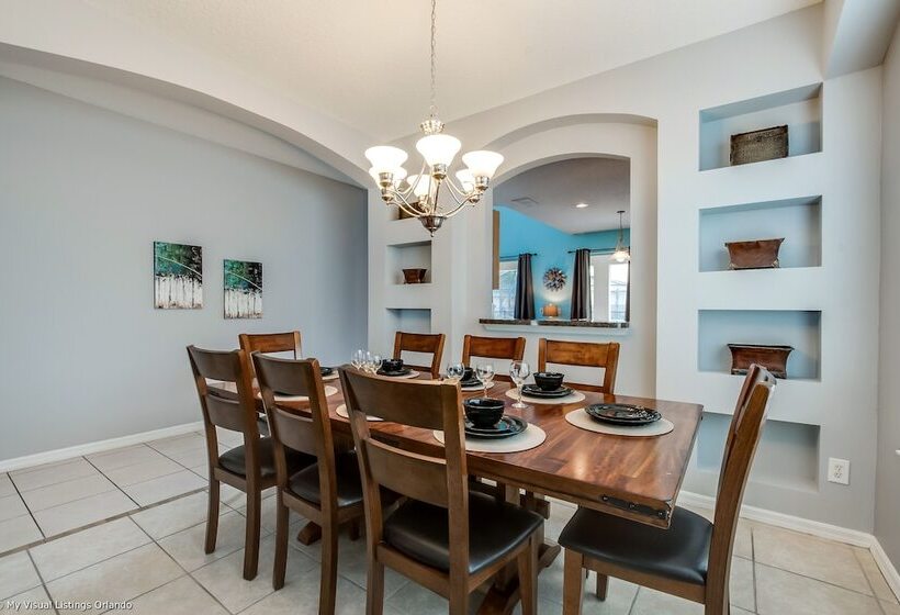 Emerald Island 7bd/4.5ba Pool Home #7ei565