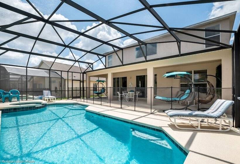 Emerald Island 7bd/4.5ba Pool Home #7ei565