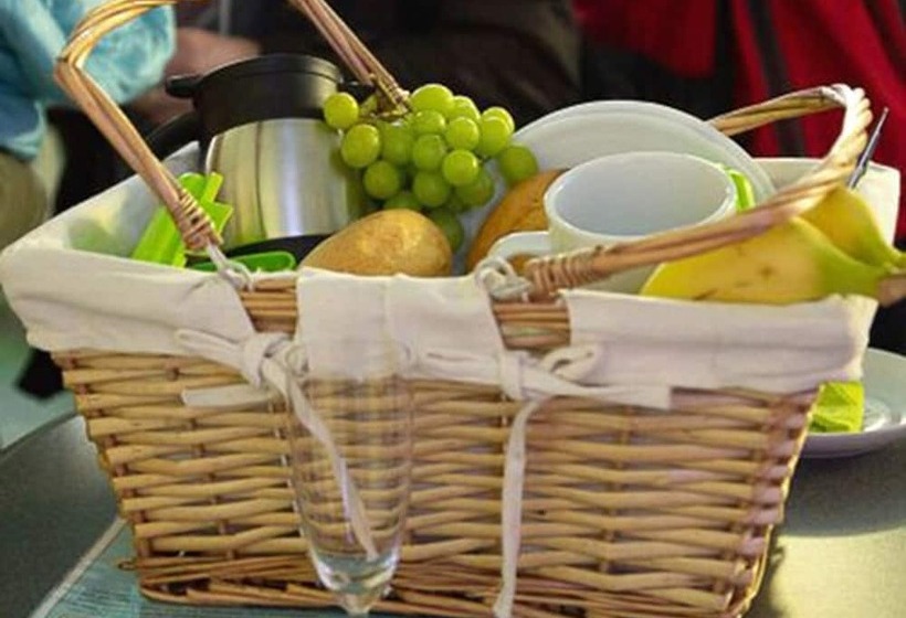 Hafentraum Indoorhostelcamp