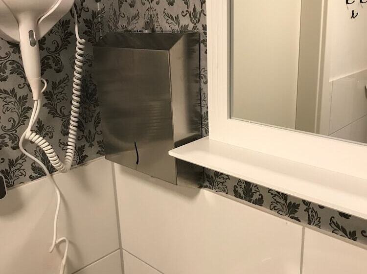 Hafentraum Indoorhostelcamp