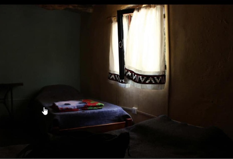 مسافرخانه Casa Amancay