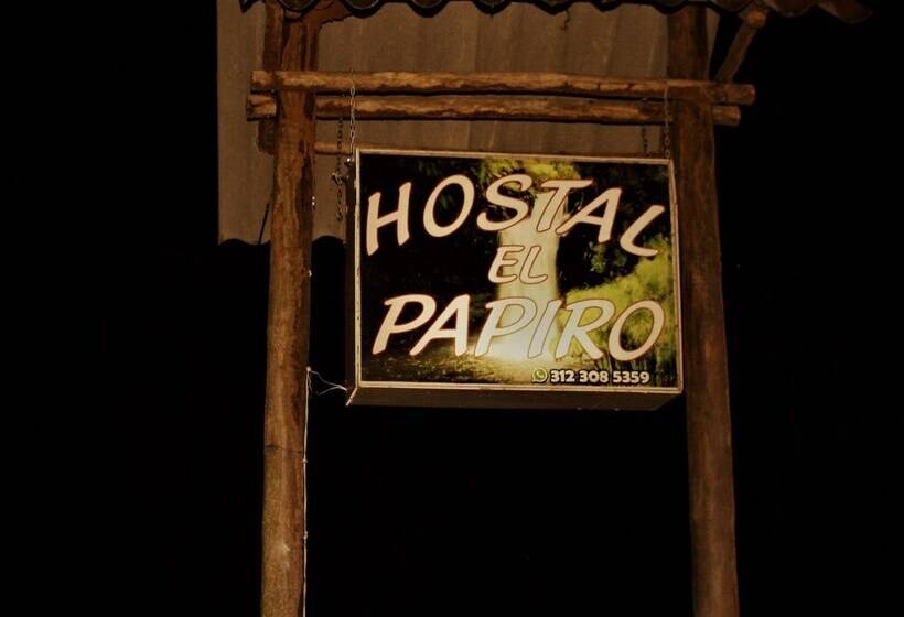 Hostal El Papiro