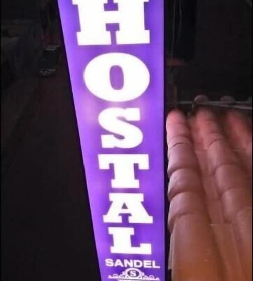Hostal Sandel
