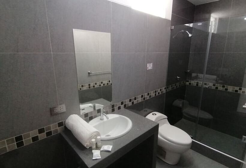 مسافرخانه Tierra Del Sol