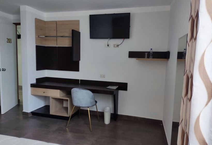 مسافرخانه Tierra Del Sol