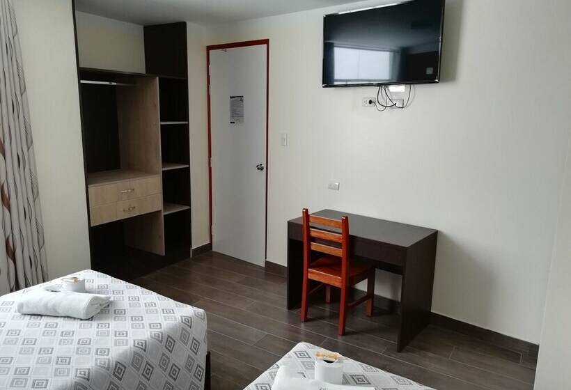 مسافرخانه Tierra Del Sol