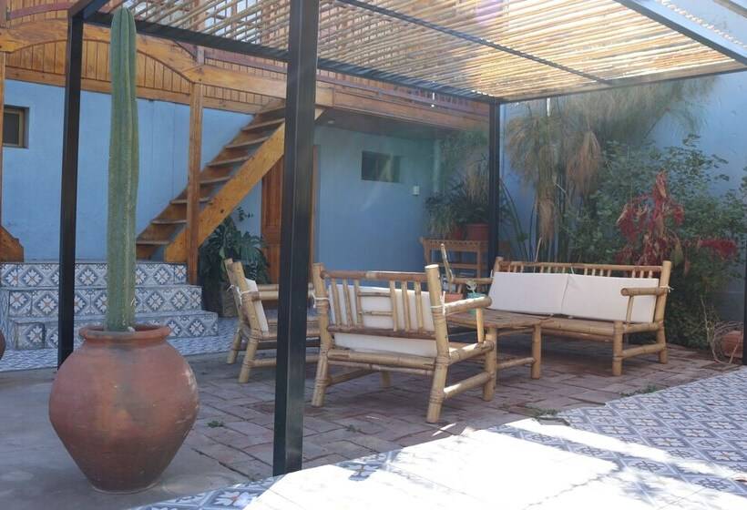 Antawara Hostel De Elqui