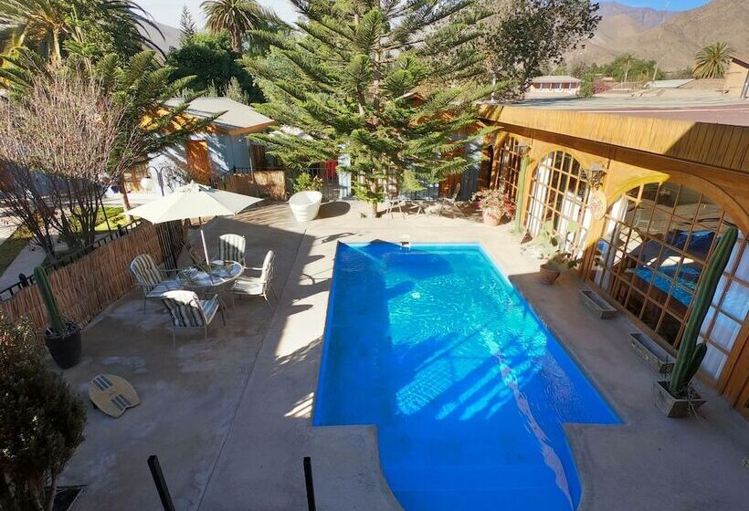 Antawara Hostel De Elqui