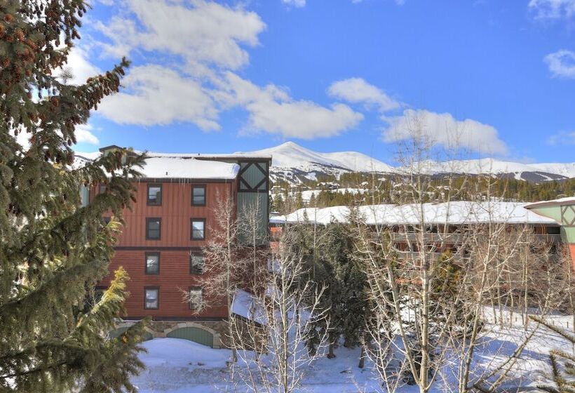 ホテル 4br Renovated Sleeps 12 Downtown Breck By Redawning