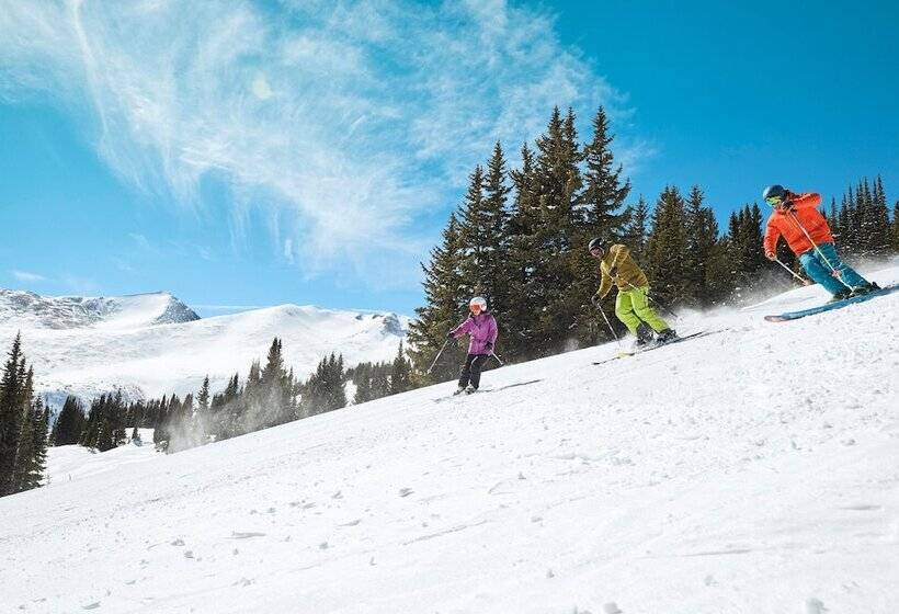 ホテル 4br Renovated Sleeps 12 Downtown Breck By Redawning