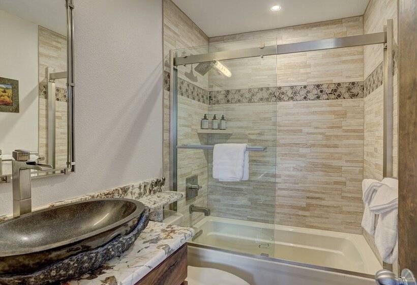 ホテル 4br Renovated Sleeps 12 Downtown Breck By Redawning