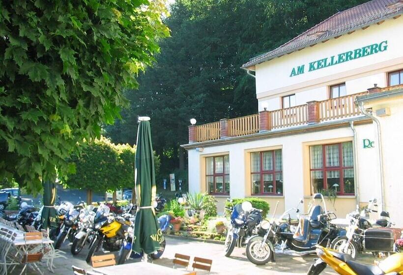 호텔 Am Kellerberg