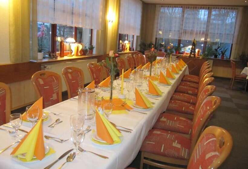 호텔 Am Kellerberg