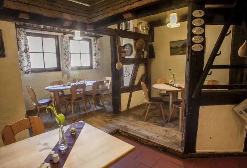 호텔 Am Kellerberg