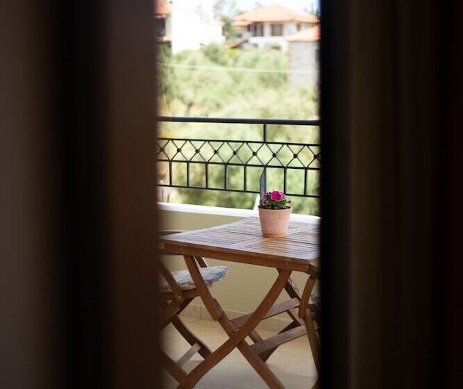 Отель Aphrodite