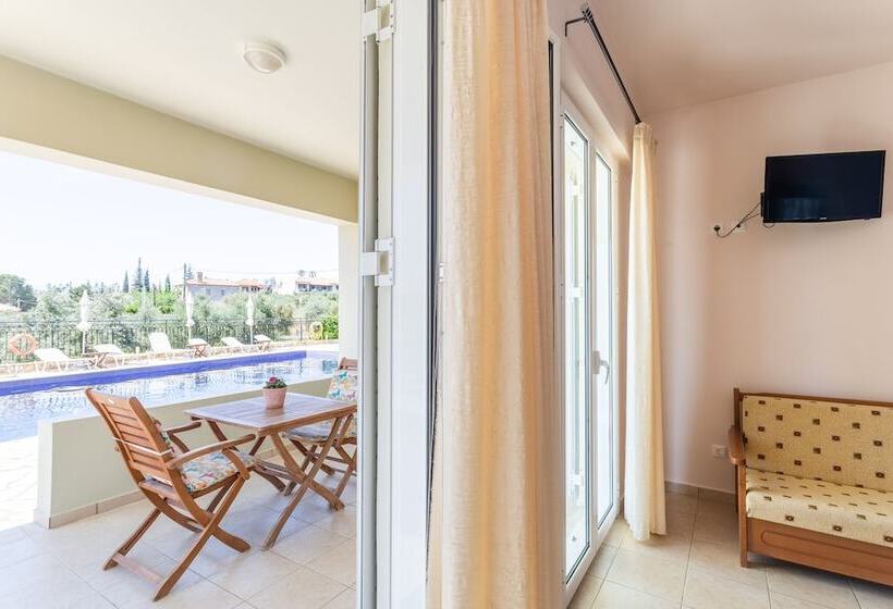 Отель Aphrodite