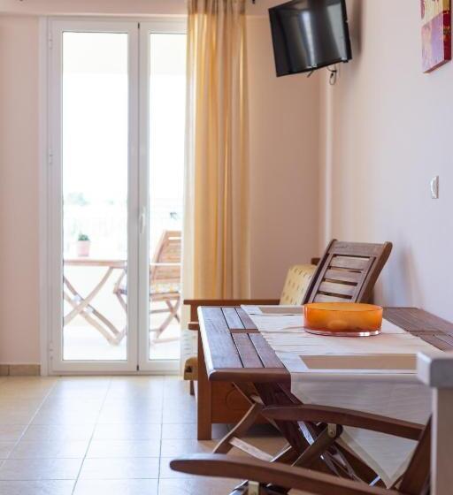 Отель Aphrodite