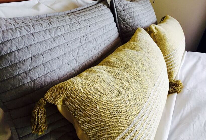 ホテル Artisan Suites On Bowen