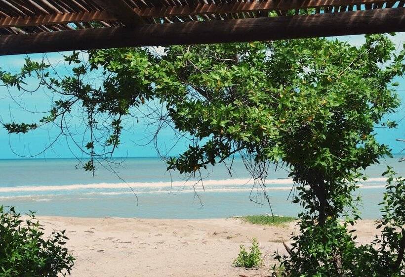 هتل Awatawaa Ecolodge