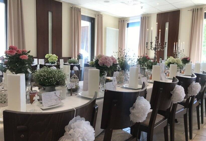 Отель & Brauereigasthof Püttner