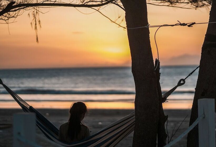 בית מלון כפרי Cabana Retreat   Glamping