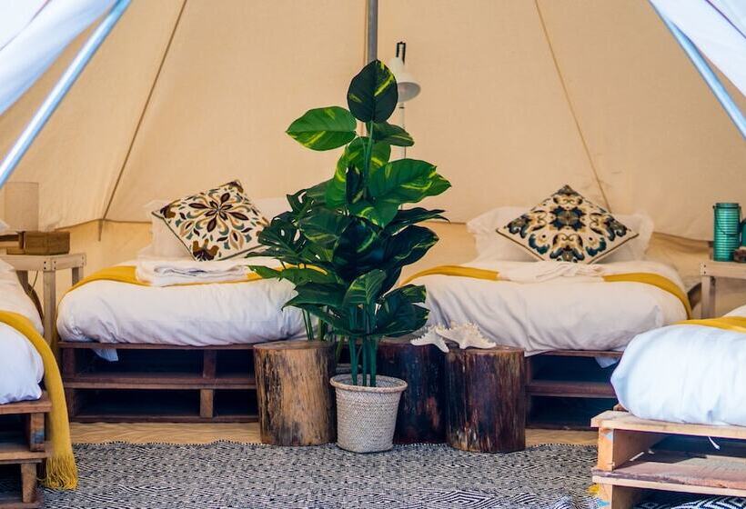 בית מלון כפרי Cabana Retreat   Glamping