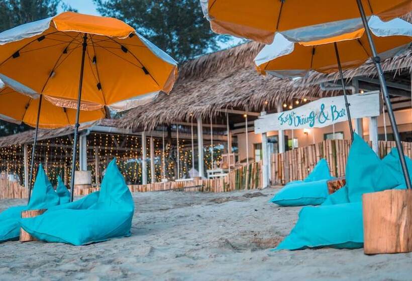 בית מלון כפרי Cabana Retreat   Glamping