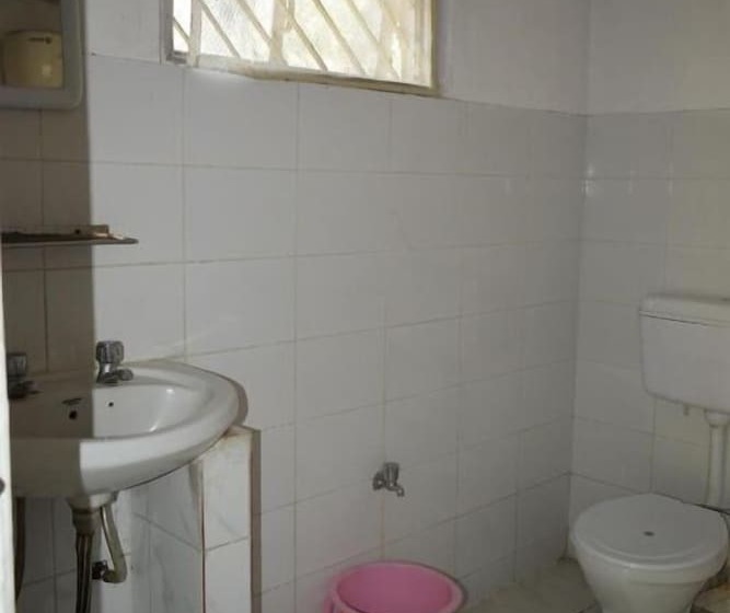 فندق Camp Rhino Resort