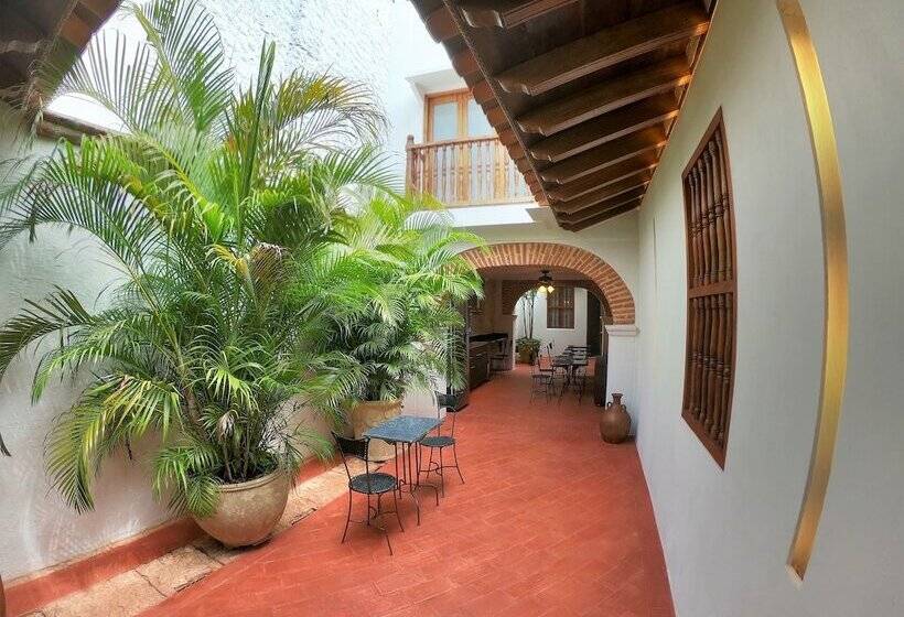 酒店 Columbus House