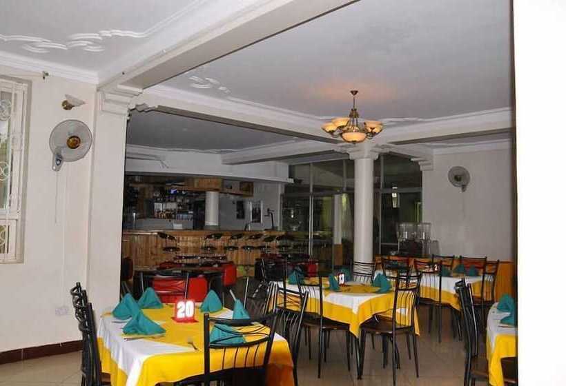 هتل Continental Iganga