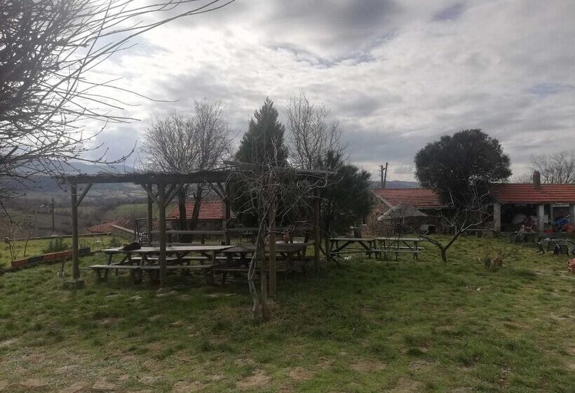 בית מלון כפרי Dagbasi Butik