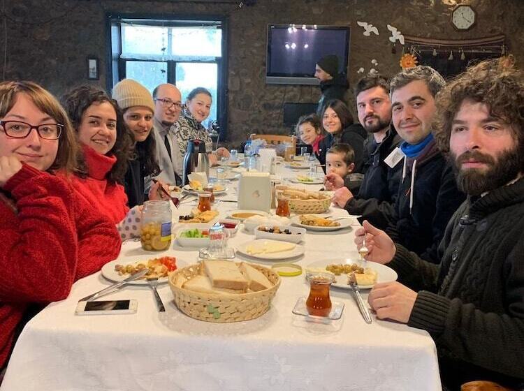 בית מלון כפרי Dagbasi Butik