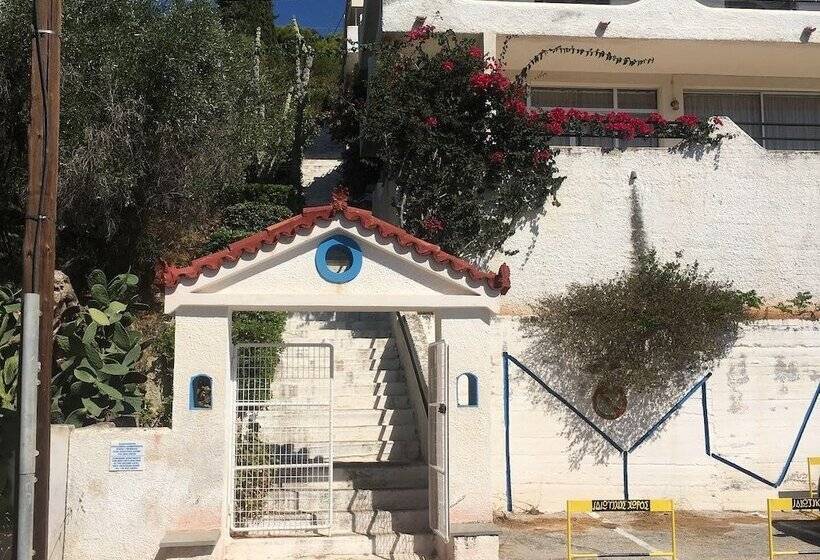 בית מלון כפרי Daskalio Resort Adamis