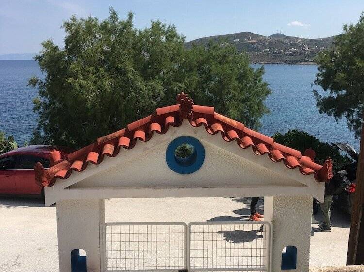 בית מלון כפרי Daskalio Resort Adamis