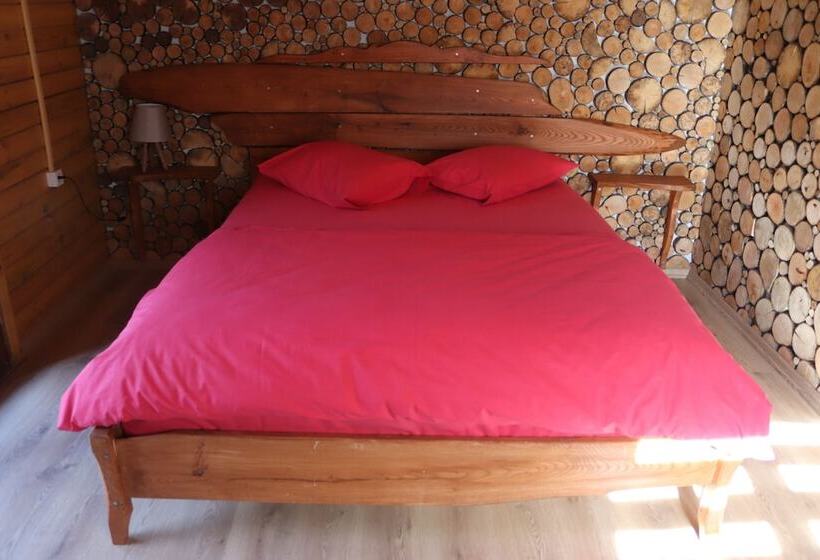 בית מלון כפרי Derin Irmak Bungalow