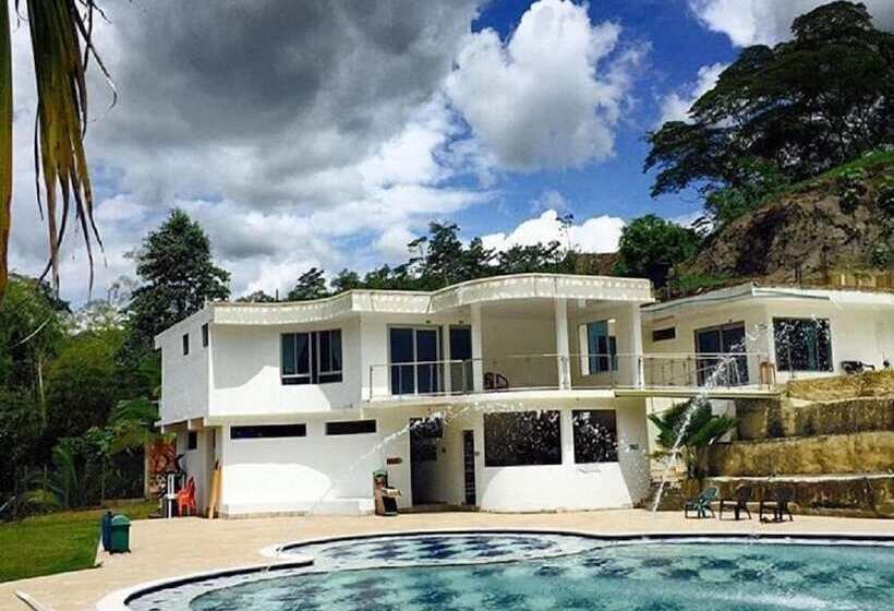 فندق El Rancho De Andrés