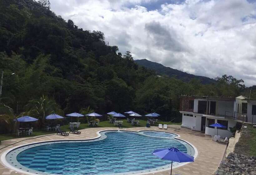 فندق El Rancho De Andrés