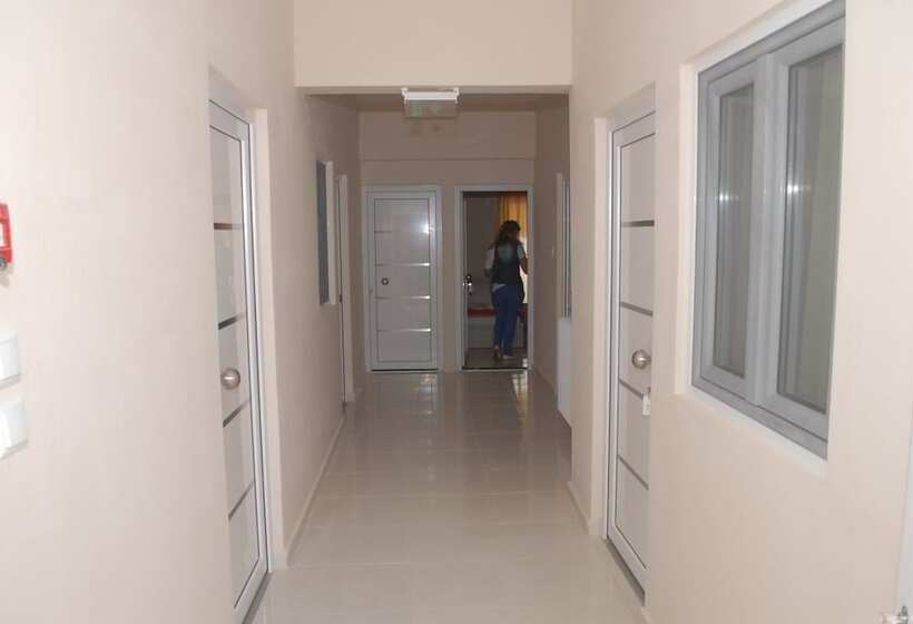 فندق Eleni Kandilari Rooms