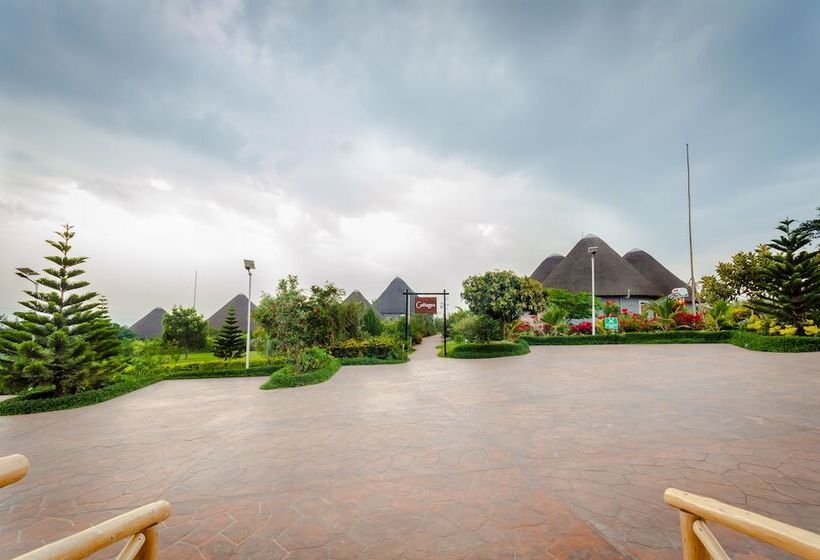 هتل Emburara Farm Lodge