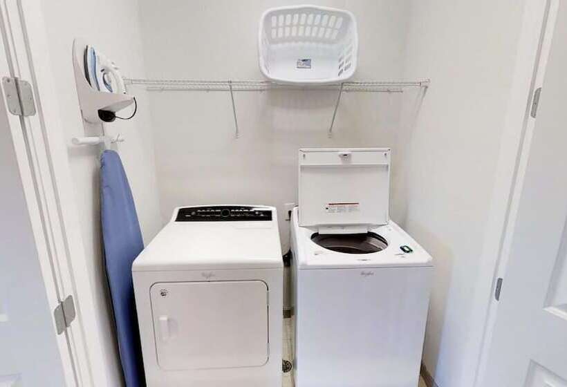 فندق Encore Resort At Reunion 430