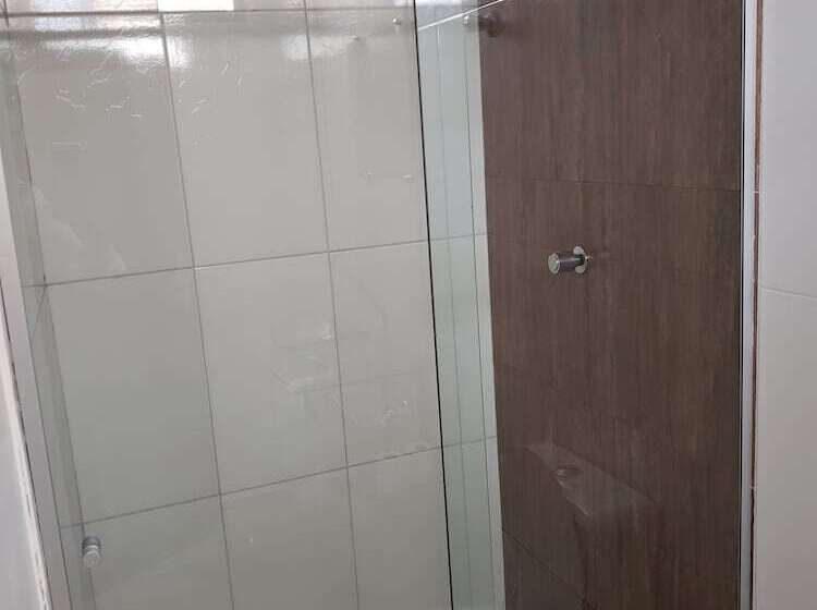 בית מלון כפרי Executive Plaza