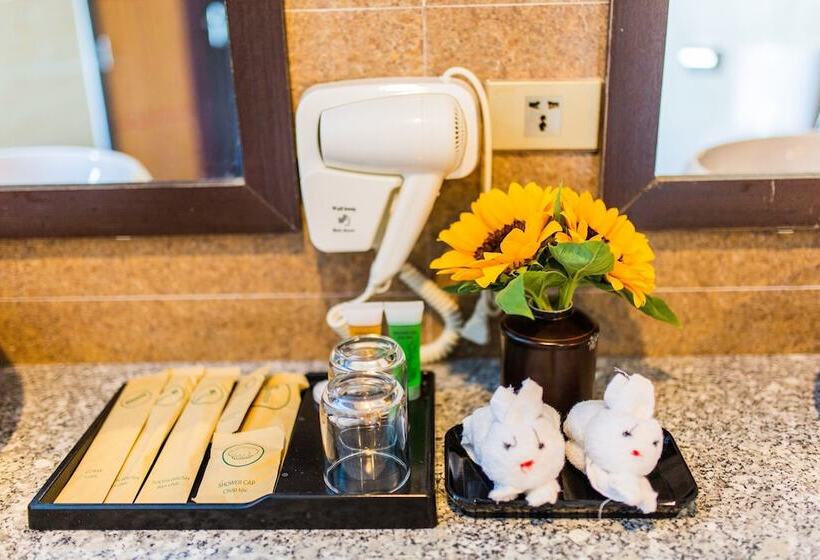 هتل Hamya Hotsprings And Resort