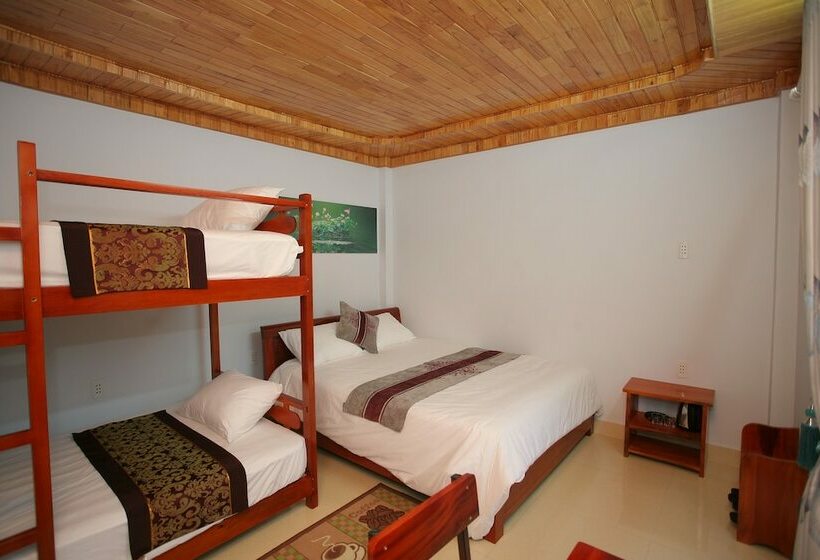 هتل Hung Phat Bungalow