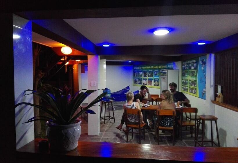 هتل Hung Phat Bungalow