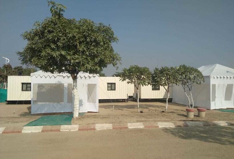 ホテル Kanj Kiri Container Tent City Kumbh