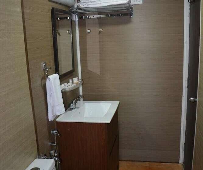 ホテル Kanj Kiri Container Tent City Kumbh