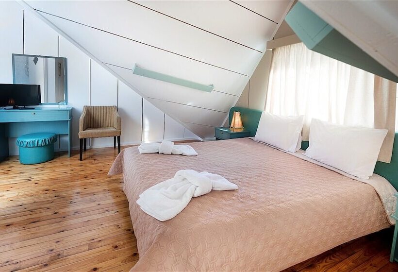 בית מלון כפרי Koutsikouris